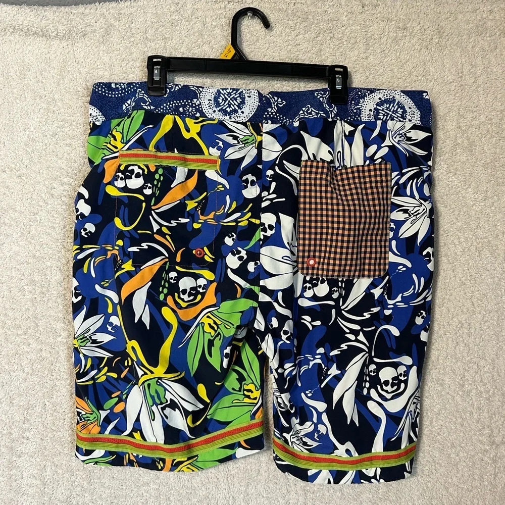 Robert Graham Swim Trunks Men's 40x9 Abstract/skull  Board Shorts Beach Vacation
